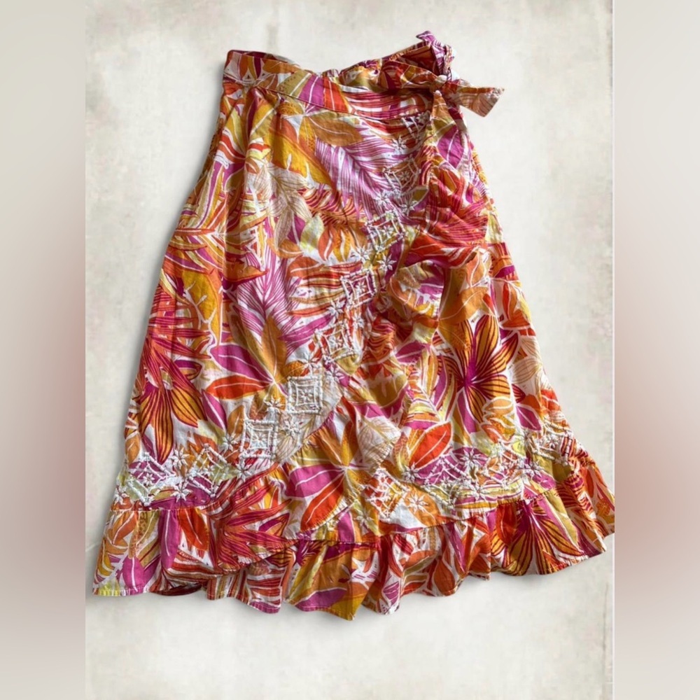 90s Style C&C California Vibrant Floral Skirt